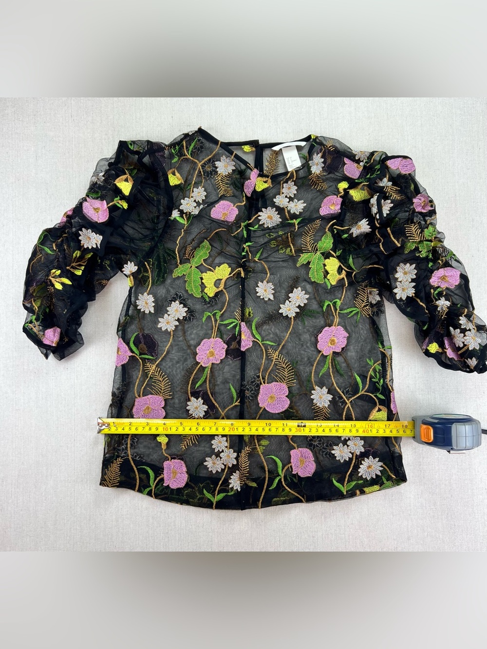 Women's Black Sheer Colorful Embroidered Floral Romantic Puffed Sleeve Blouse -M - Picture 8 of 9